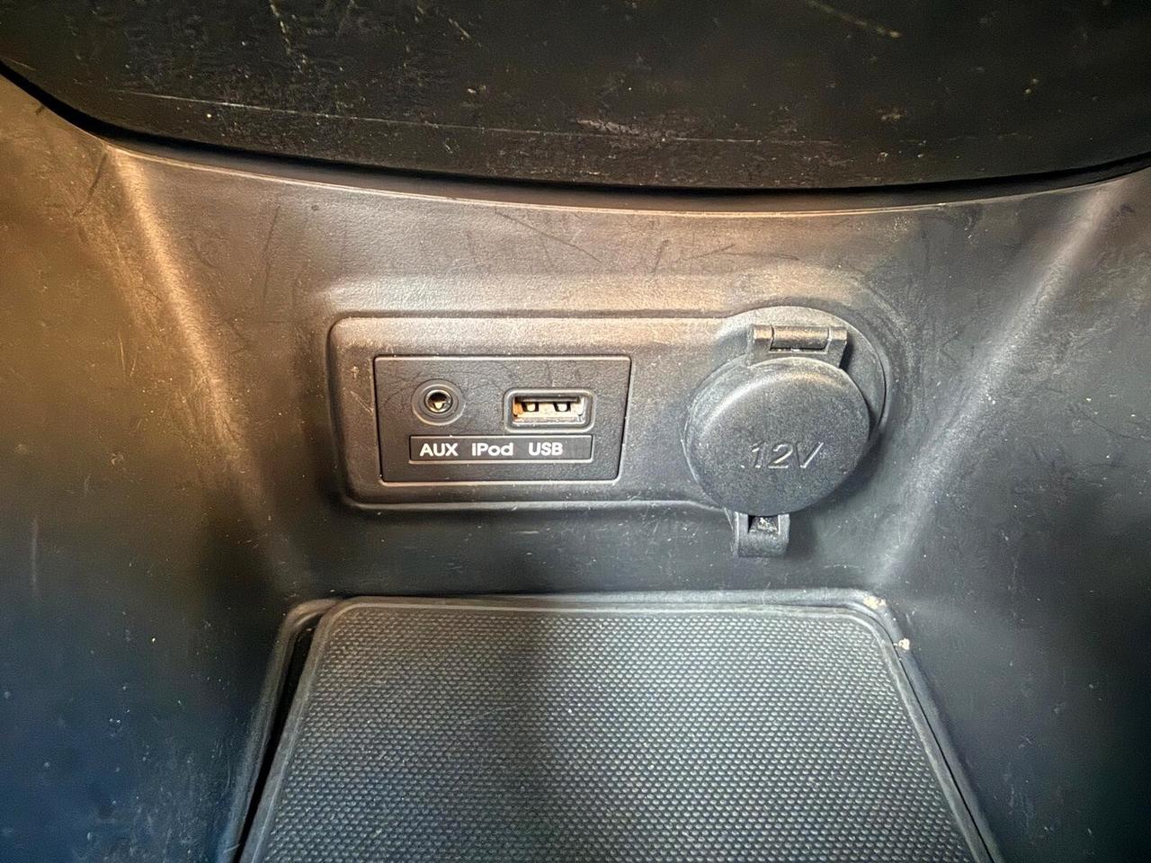 Kia Venga 1.4 CVVT Cool Move&Style ***KM 67.000!!!)