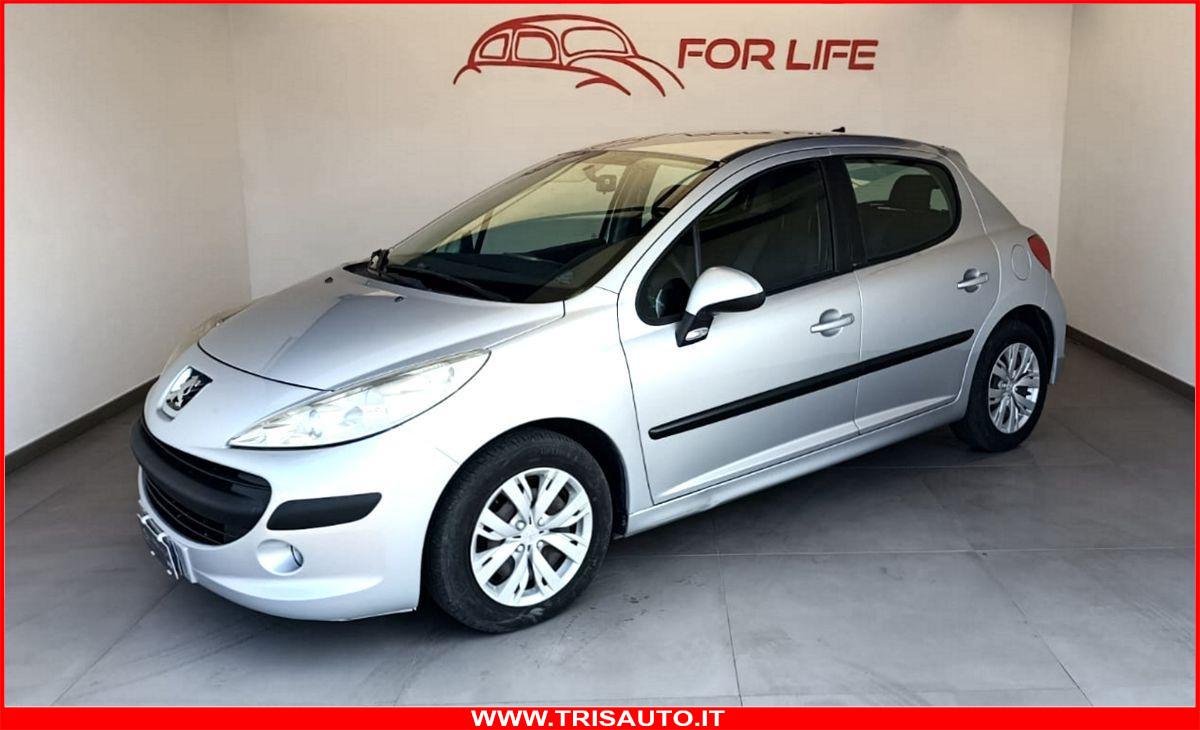 PEUGEOT 207 1.4 HDI 5p NEOPATENTATI