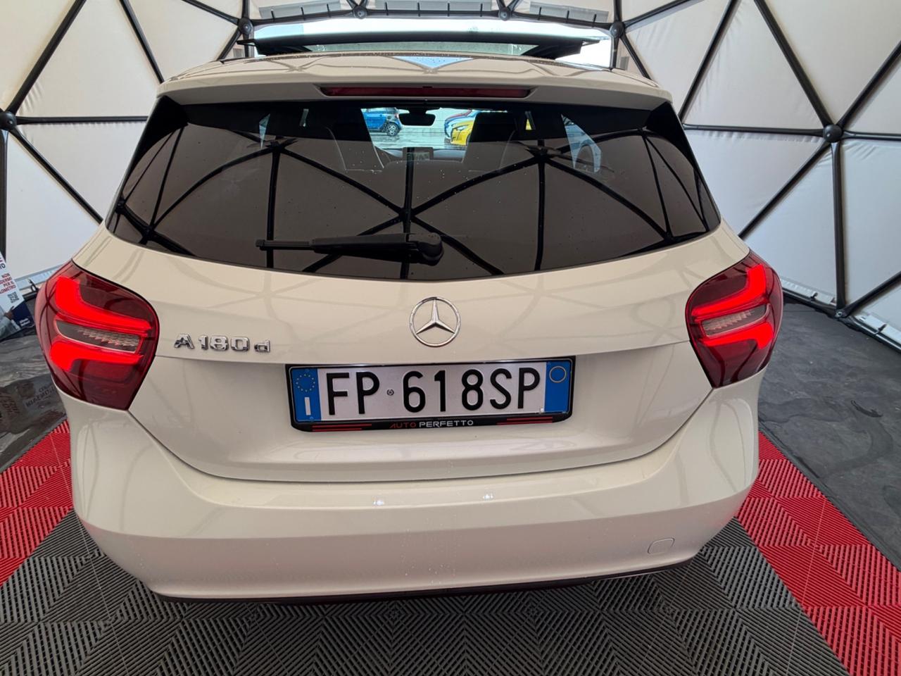 Mercedes-benz A 180 d Premium