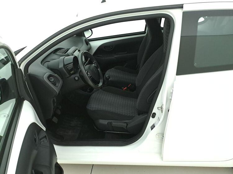 Peugeot 108 Active BR983715 1.0 Benzina 72CV