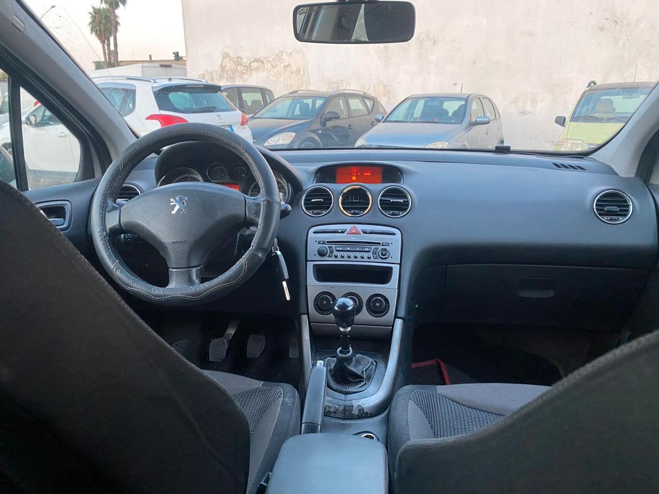 Peugeot 308 1.6 HDi 90CV FAP 5p. Comfort