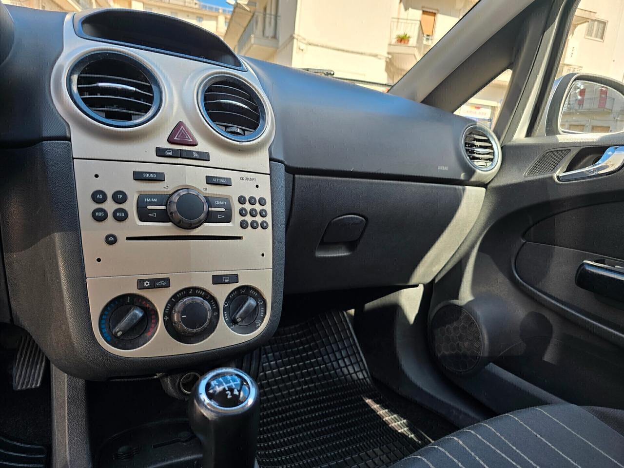 Opel Corsa 4a Serie 1.2 5P Cosmo