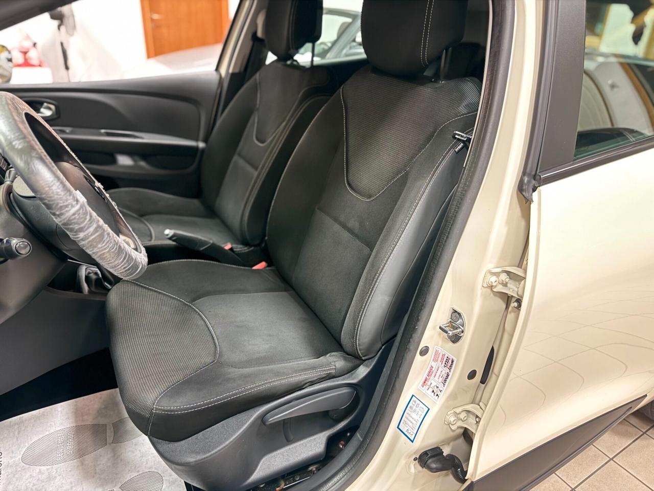 Renault Clio 1.2 75CV 5 porte Intens