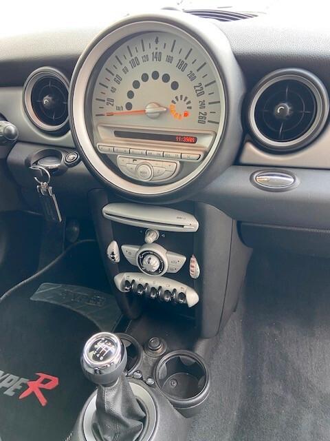 Mini 1.6 16V Cooper D