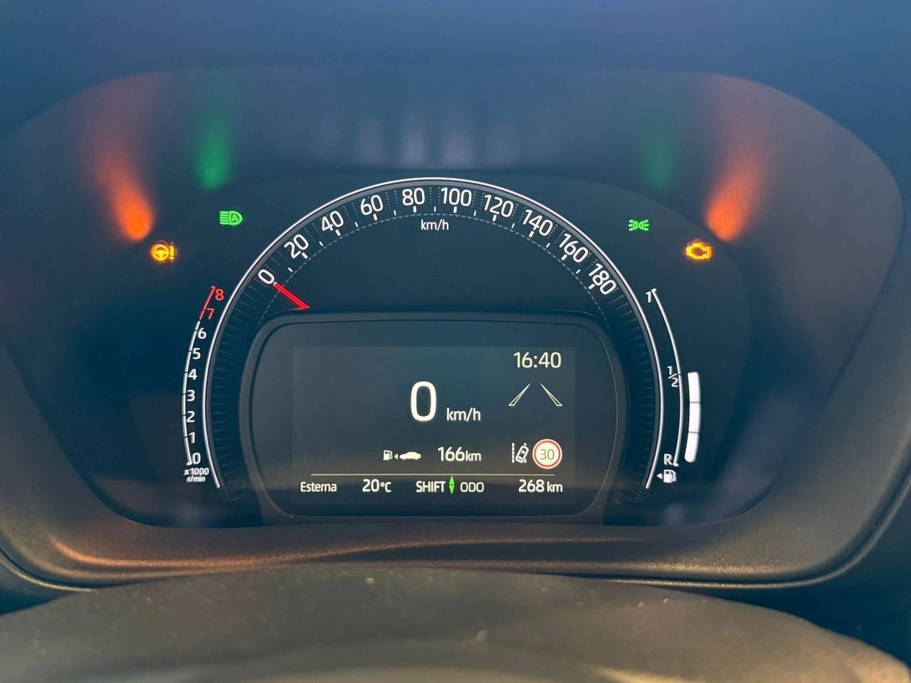 Toyota Aygo X 1.0 VVT-i 72 CV 5 porte Trend