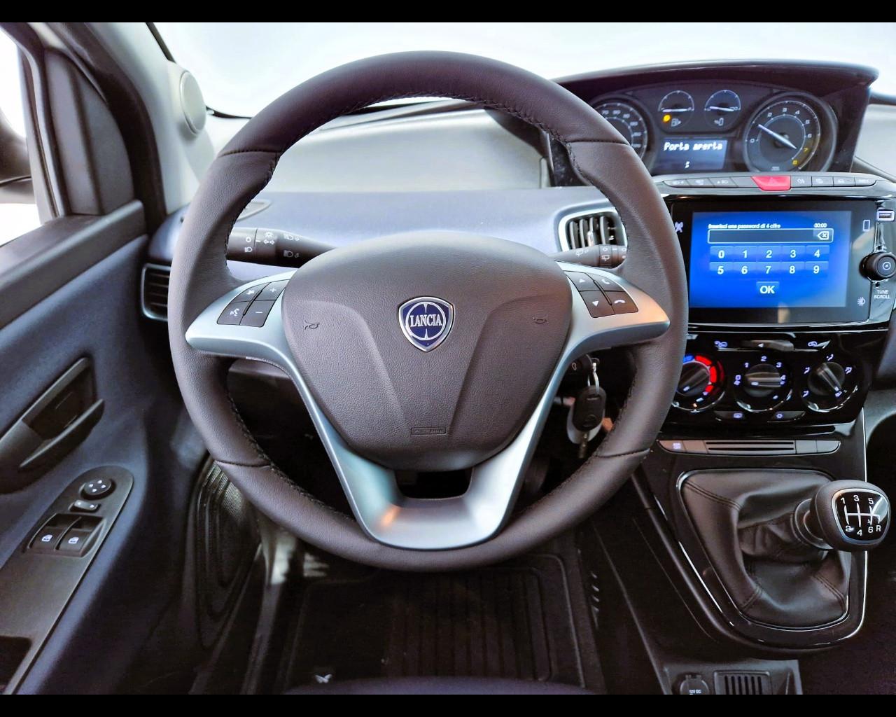 LANCIA Ypsilon III 2021 - Ypsilon 1.0 firefly hybrid Platino s&s 70cv