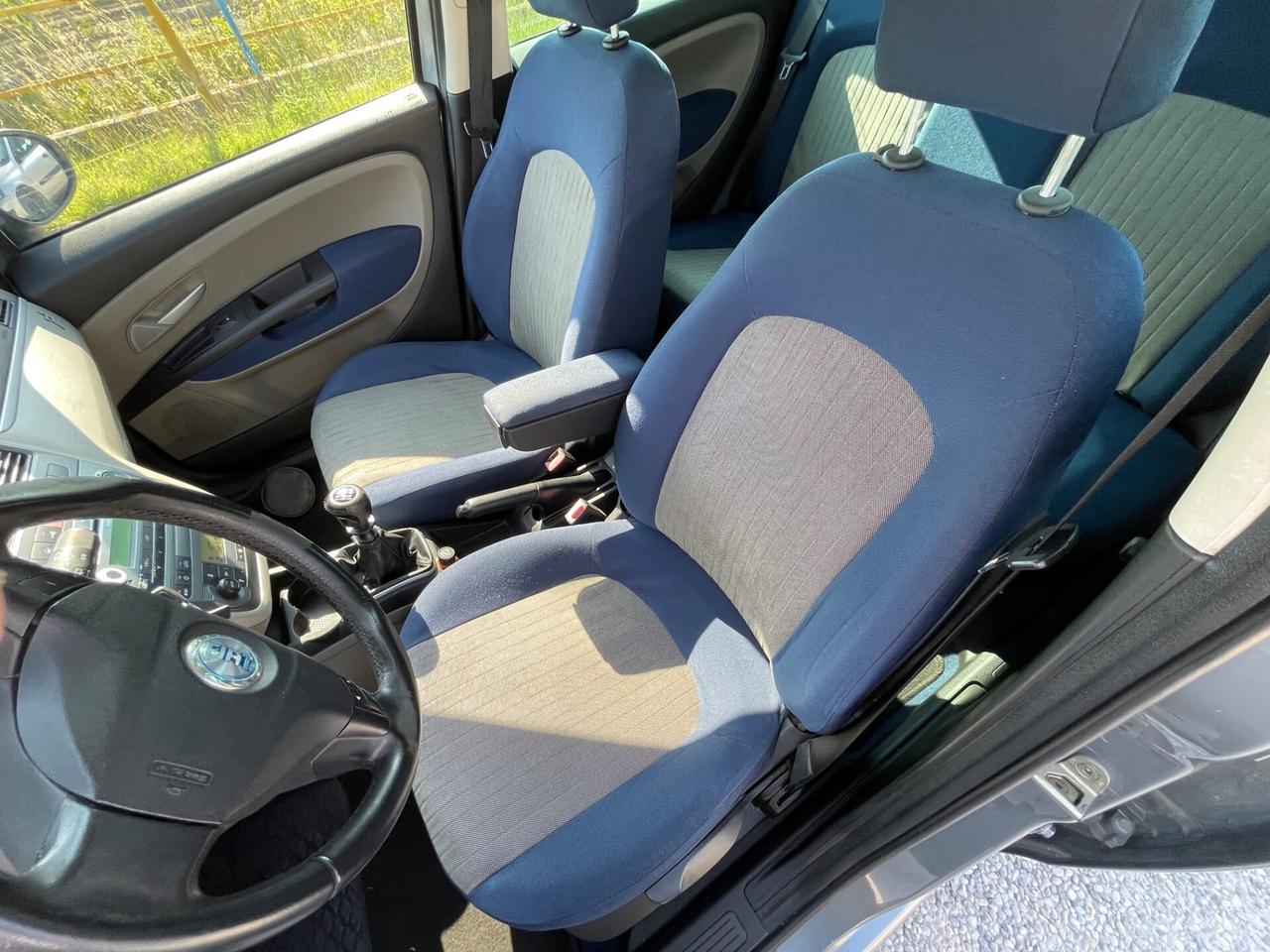 Fiat Grande Punto Grande Punto 1.4 Starjet 16V 5 porte Dynamic