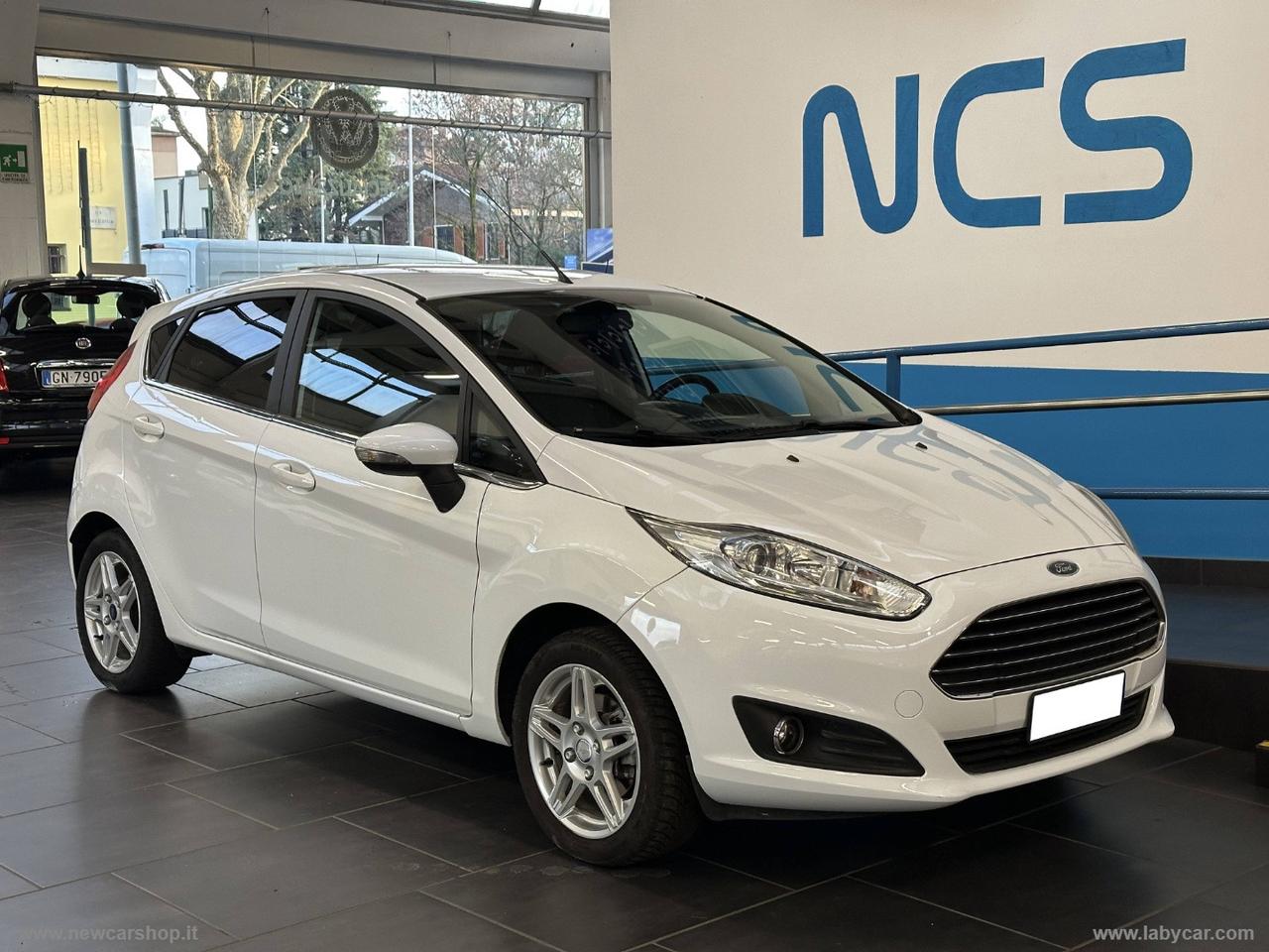 FORD Fiesta 1.0 80 CV 5p. Black & White Ed.