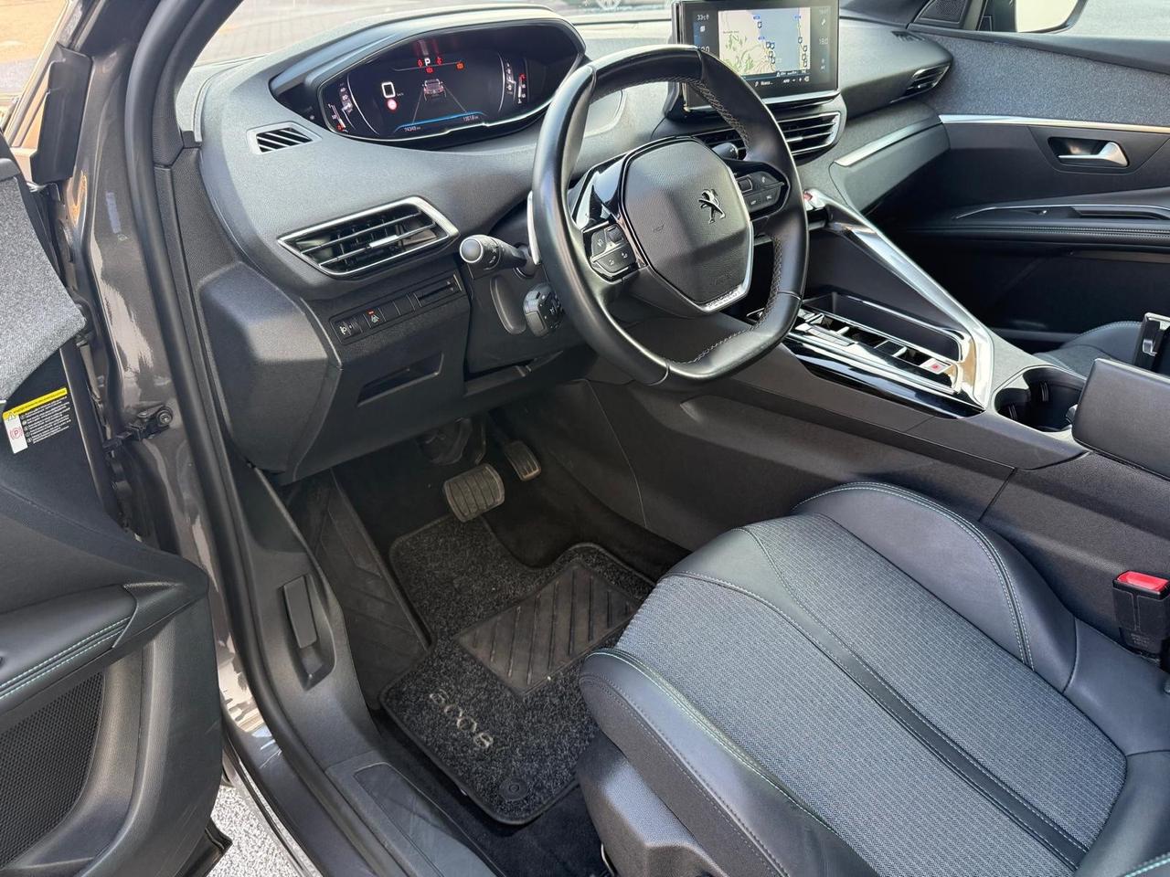 Peugeot 3008 BlueHDi 130 EAT8 Allure Pack - 2023