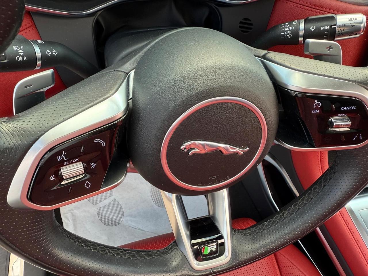 Jaguar F-Pace SUPER ACCESSORIATA COME NUOVA AFFARE