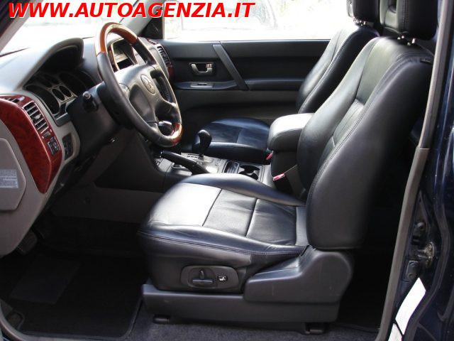 MITSUBISHI Pajero 3.2 16V DI-D 3p.Intense Automatico