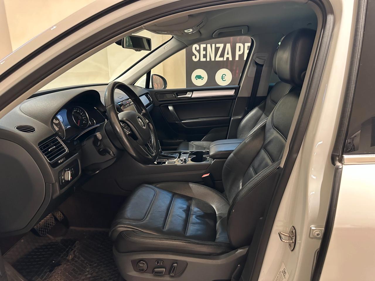 Volkswagen Touareg 3.0 TDI 245 CV tiptronic BlueMotion Techn. Executive