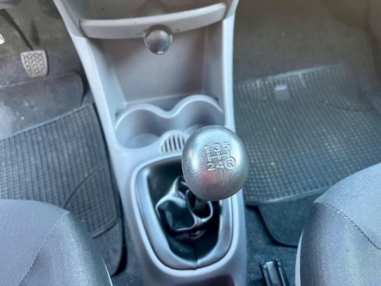 Toyota Aygo 1.0benz 2007 74.000km per neopatentati