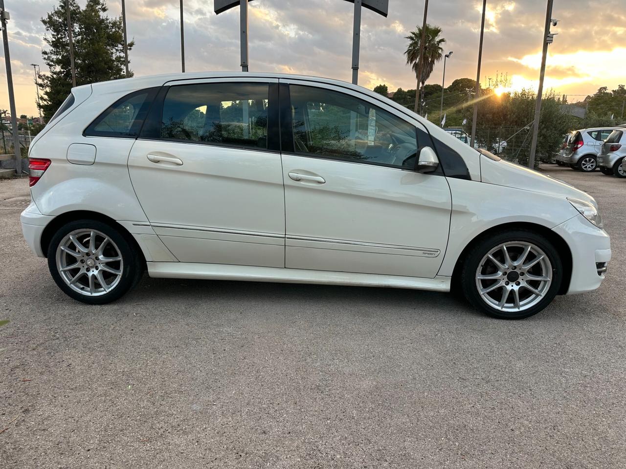 Mercedes-benz B 200 Turbo Chrome