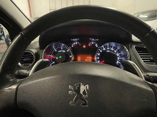 Peugeot 5008 1.6 e-hdi 110cv Allure Automatica + 7 Posti