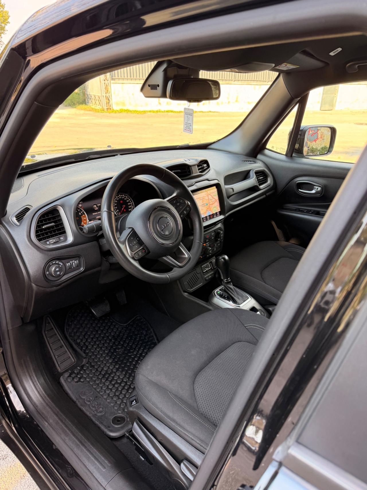 Jeep Renegade 1.3 T4 DDCT 80th Anniversary