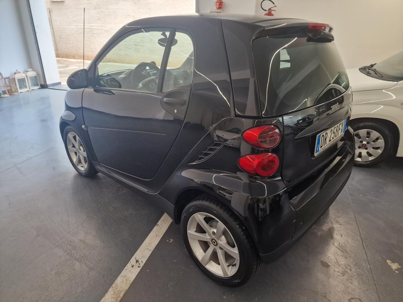 Smart ForTwo 1000 52 kW coupé pure