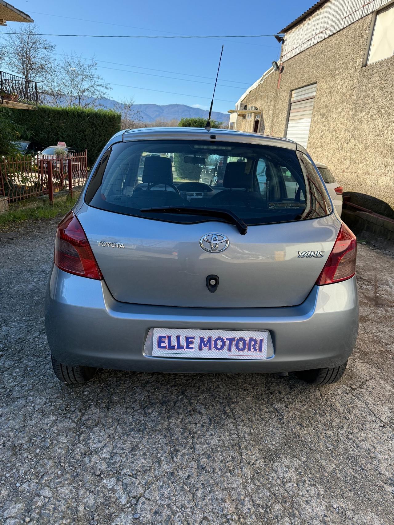 Toyota Yaris 1.4 D-4D 5 porte M-MT Sol