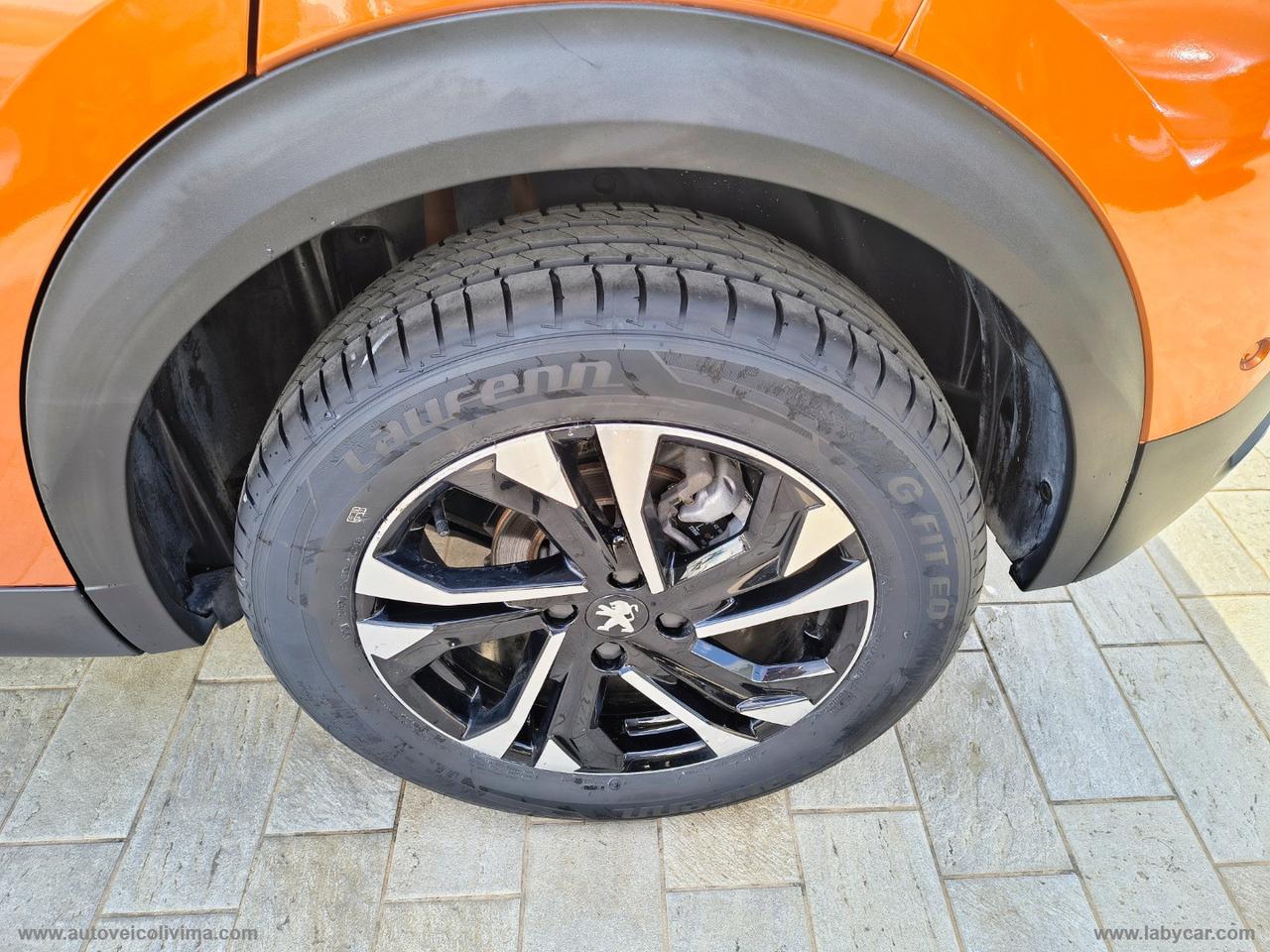 PEUGEOT 2008 BlueHDi 110 S&S GT