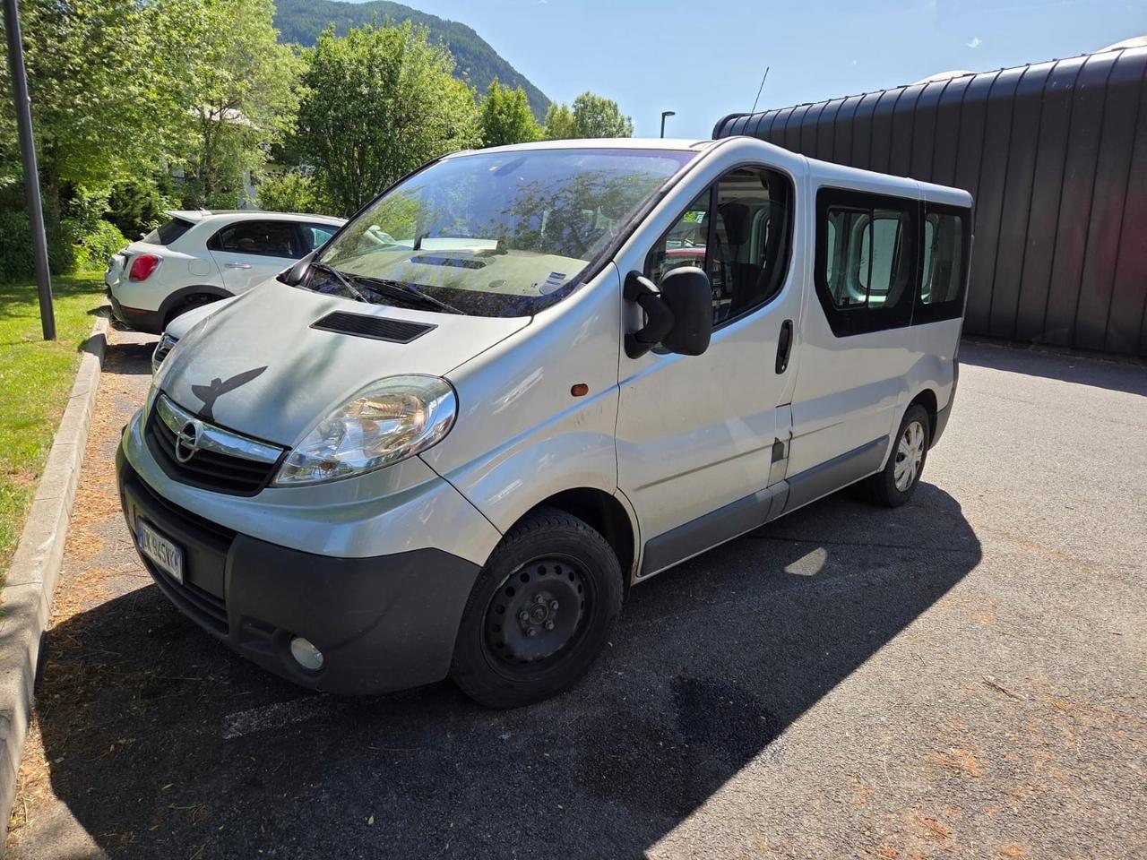 OPEL VIVARO 2.5 CDTI 9 POSTI