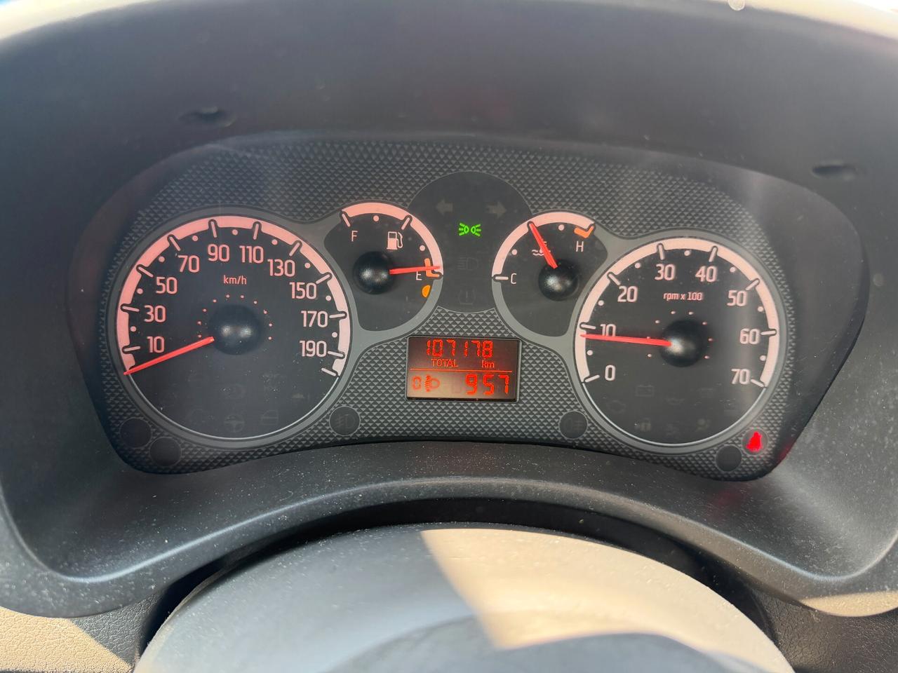 FIAT PANDA ANNO 2012 1.2 BENZINA 69 CV