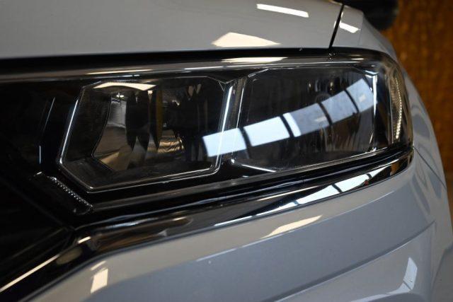 VOLKSWAGEN T-Roc 1.5 TSI ACT STYLE BMT 6M 150CV NAVI CAM TEL17"FULL