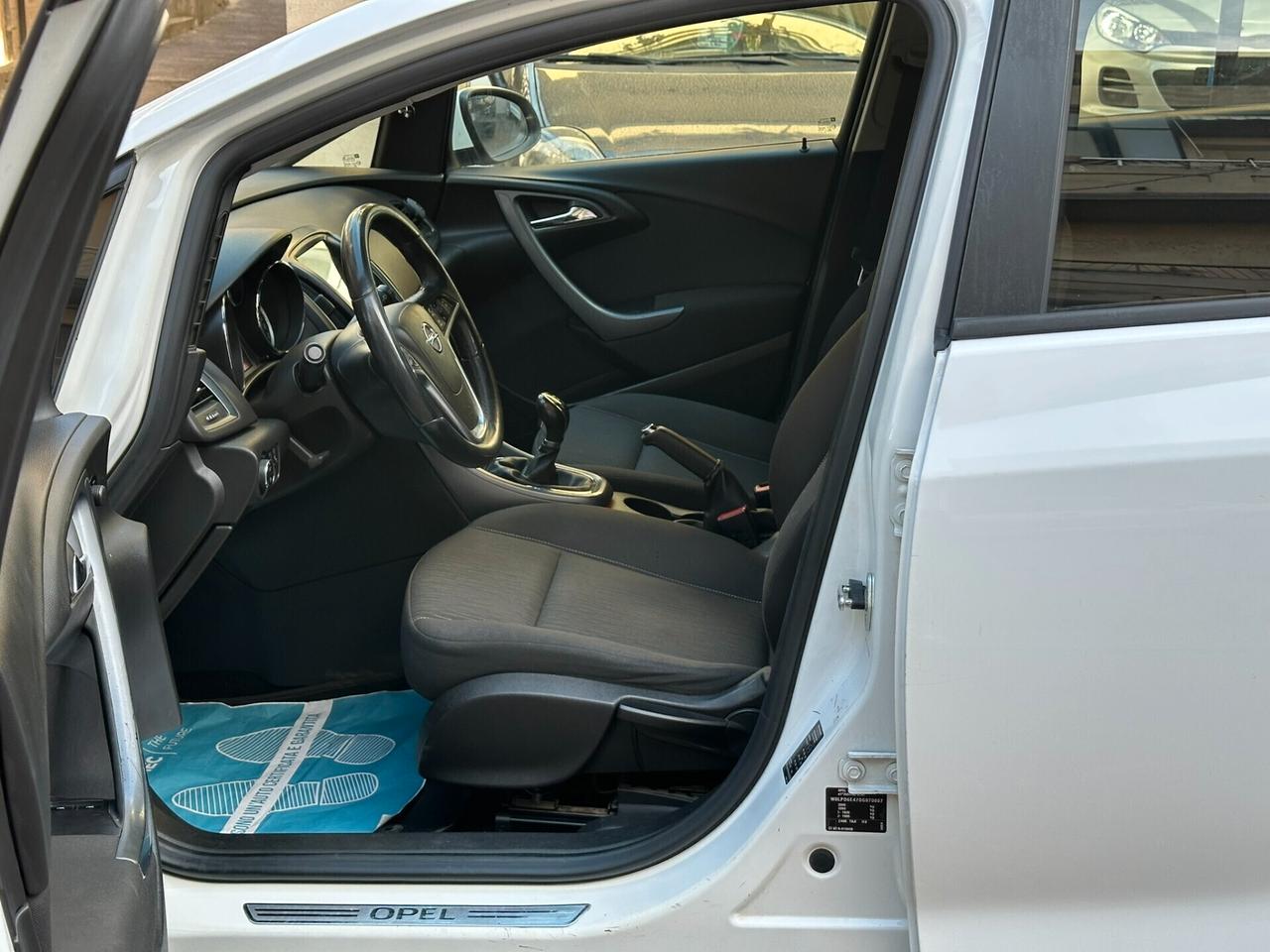 Opel Astra 1.4 GPL turbo 140 CV Tagliandata Opel