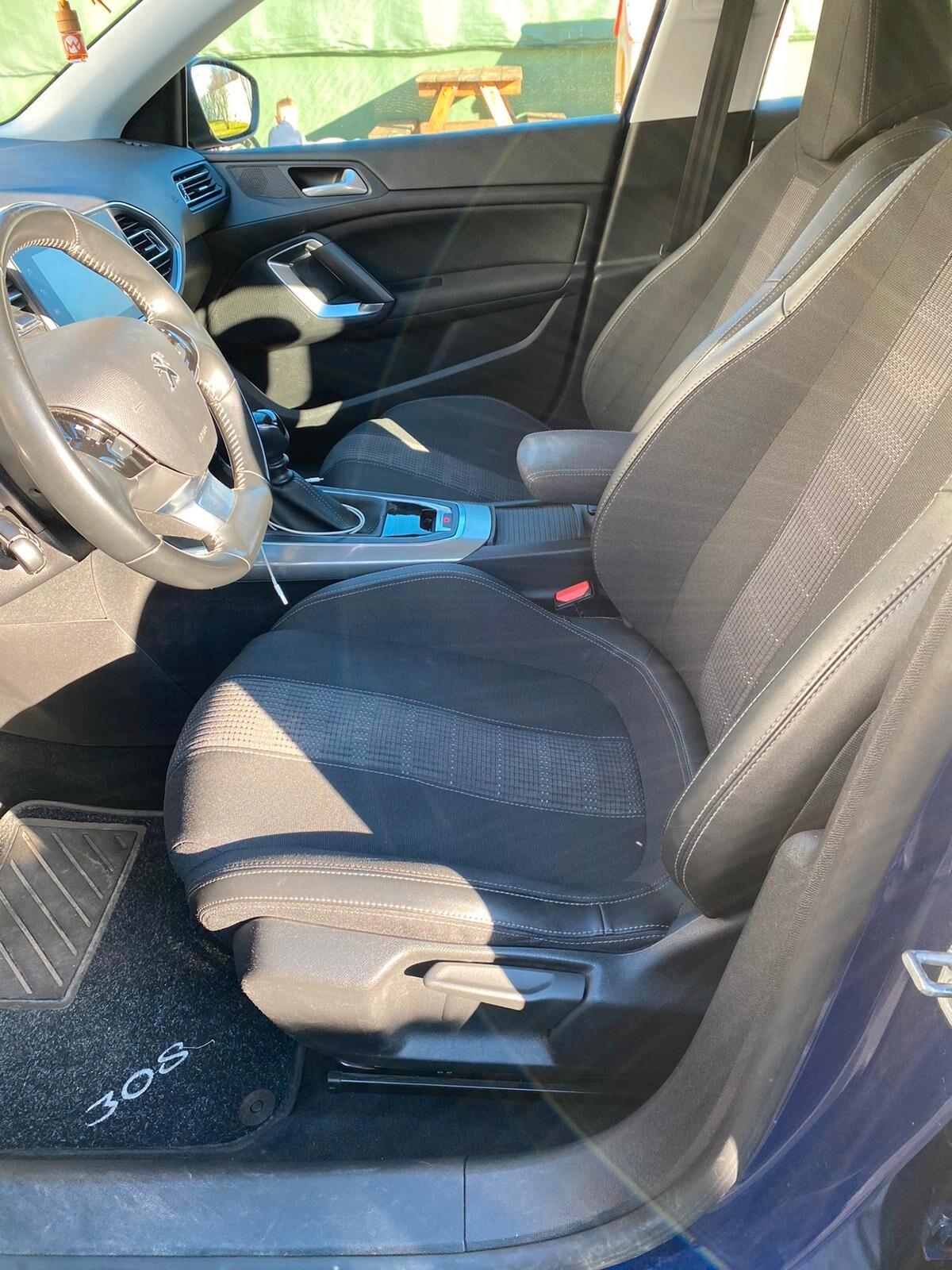 Peugeot 308 1.2i PureTech Turbo GT Line