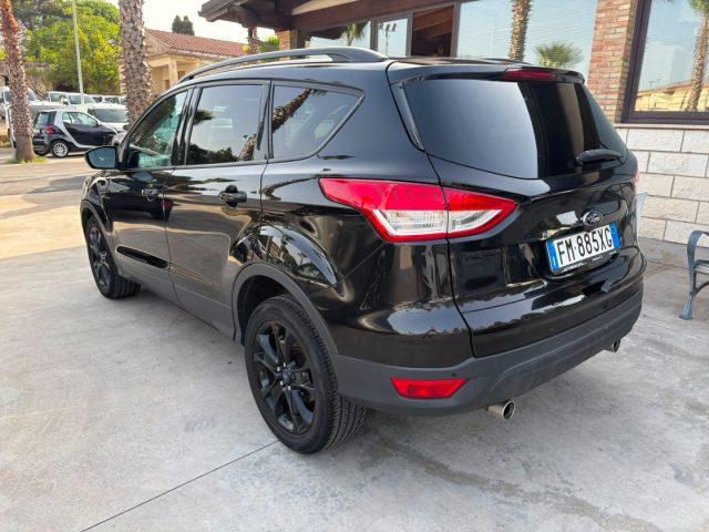 FORD Kuga 2.0 TDCI 140 CV Titanium