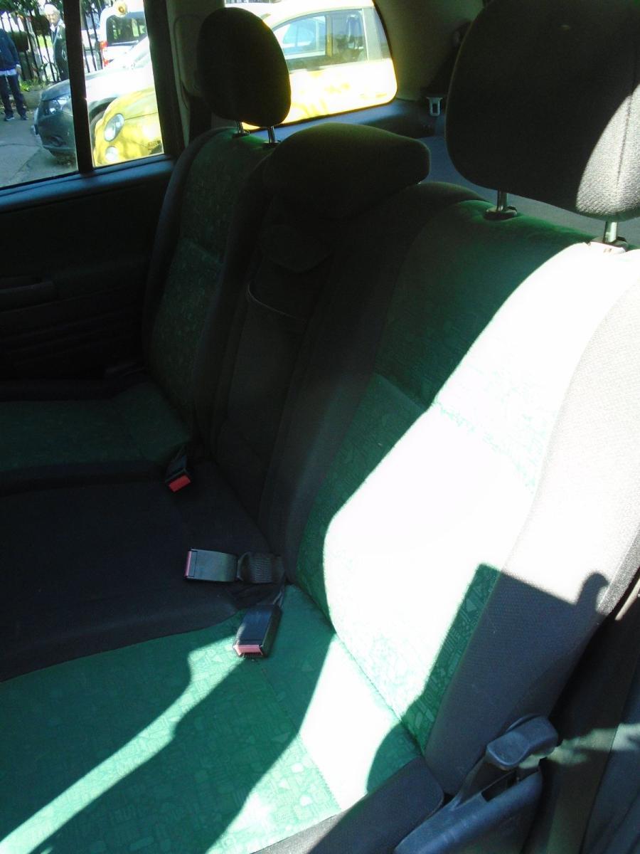 OPEL Zafira '2001 1.6i 16v 7 POSTI