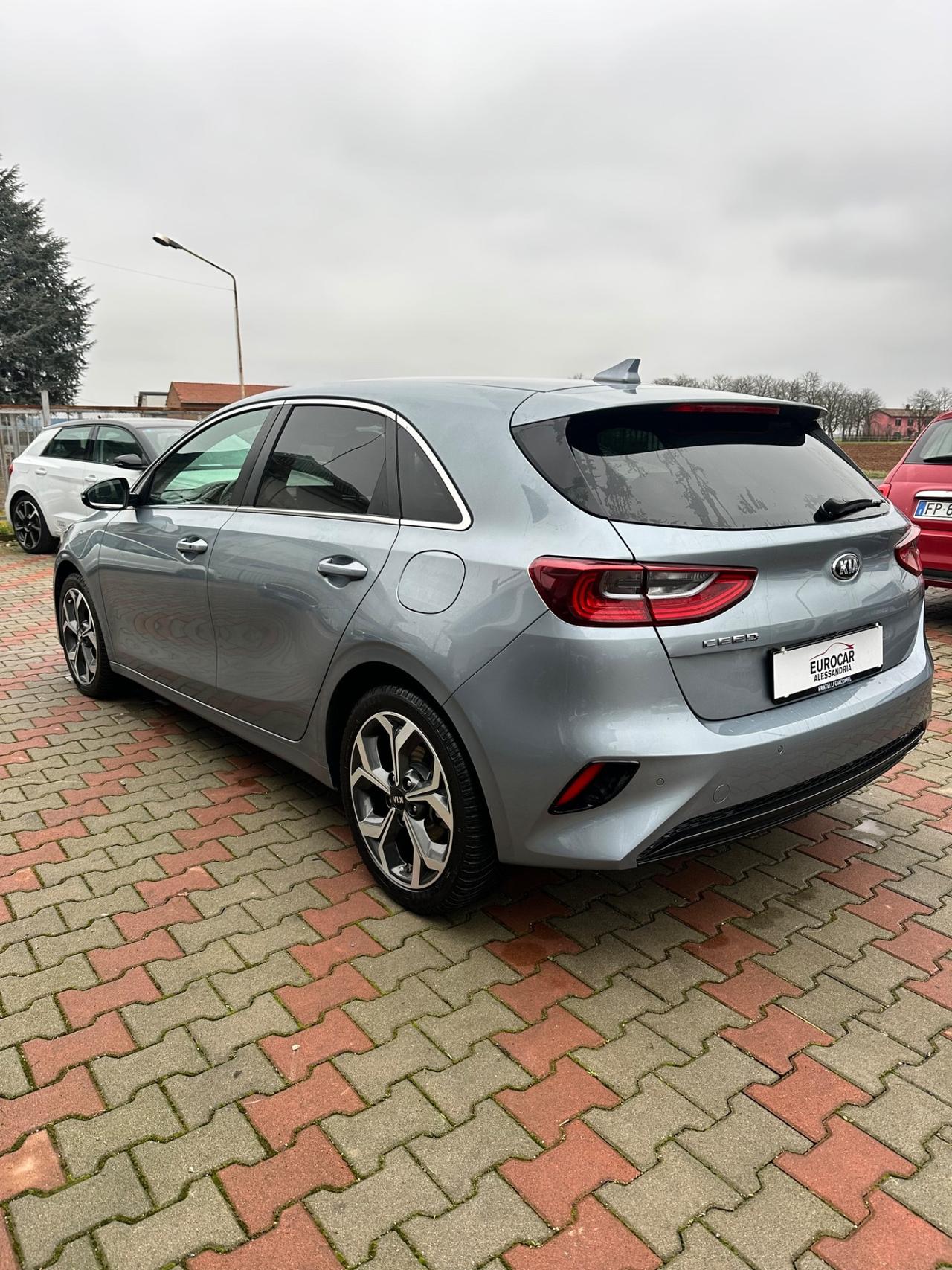 Kia Ceed 1.6 CRDi 136 CV 5p. Evolution