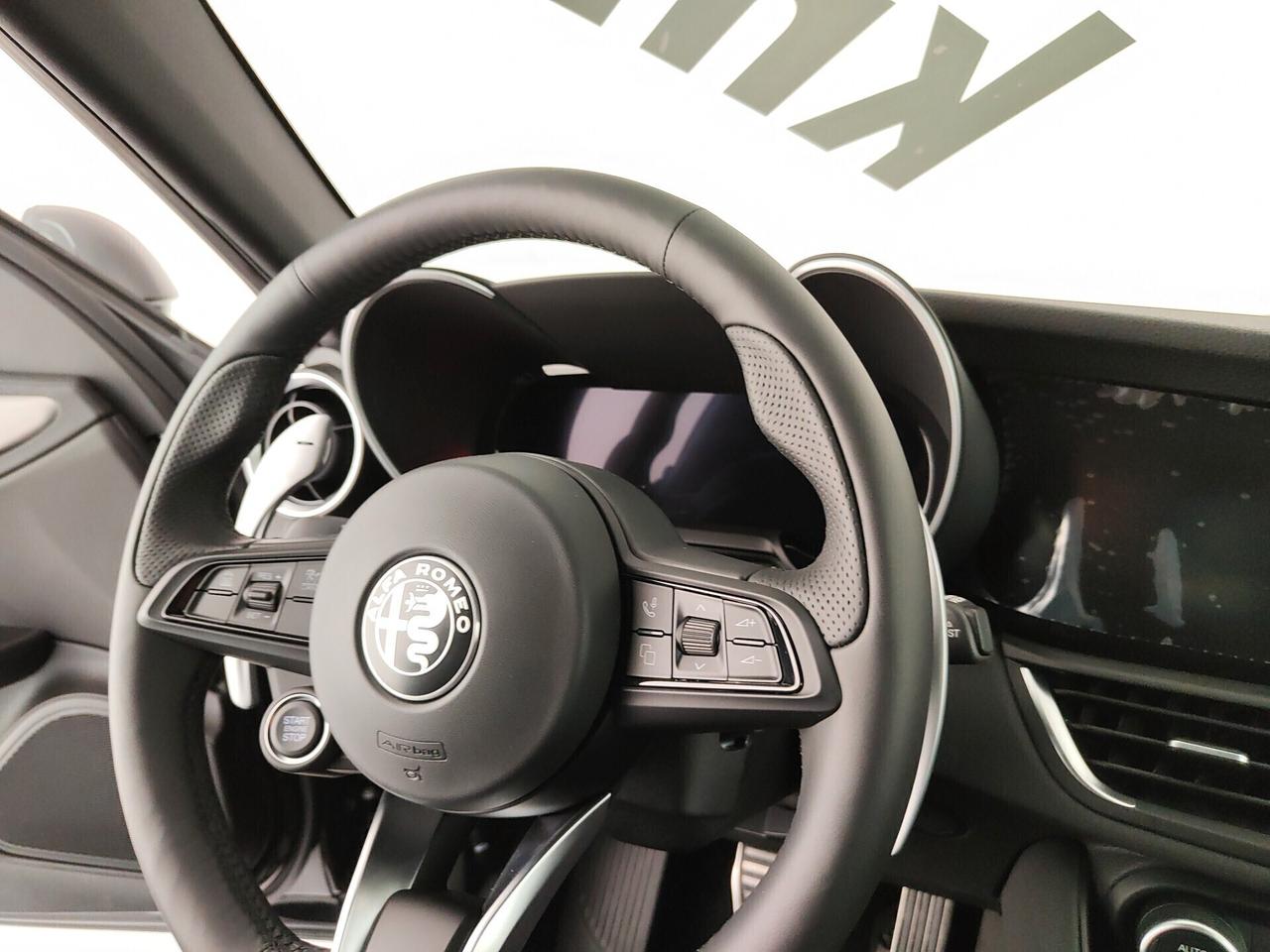 Alfa Romeo Giulia 2.2 Turbodiesel 210 CV AT8 AWD Q4 Veloce