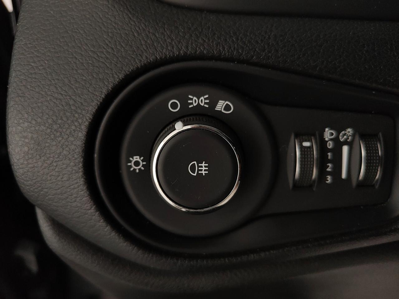 Jeep Renegade 1.6 Mjt 130 CV Longitude