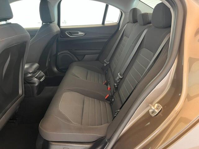 Alfa Romeo Giulia 2.2 t Business 150cv auto
