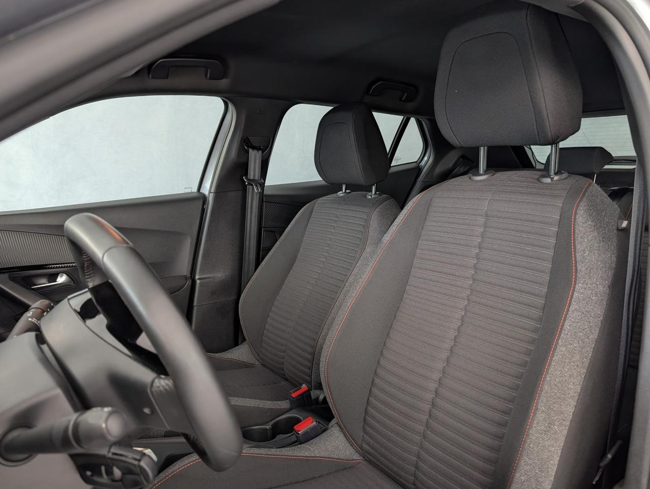 Peugeot 2008 1.2 puretech 100cv Active Pack