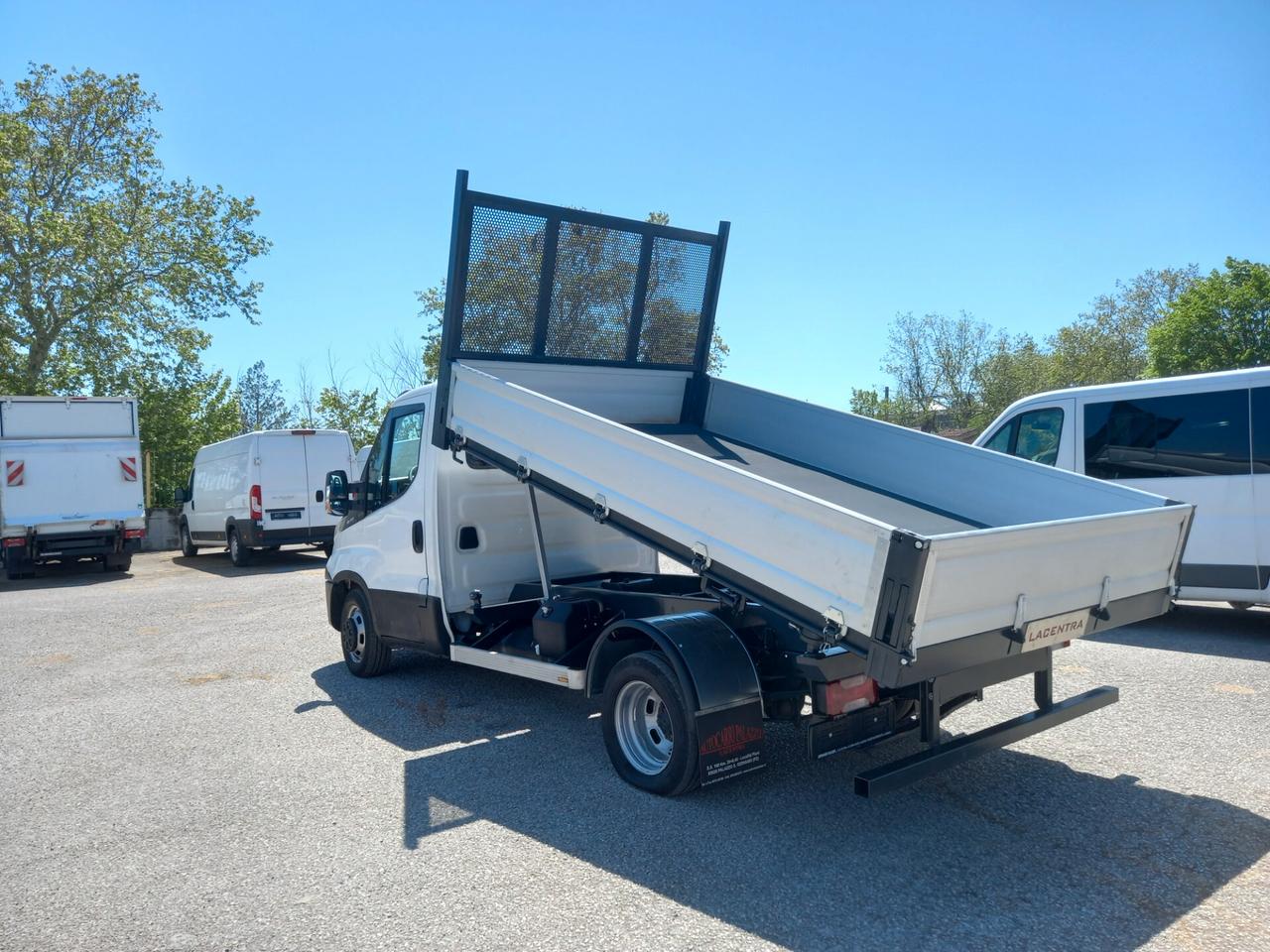 IVECO 35C14 - Cassone Ribaltabile Trilaterale "Nuovo di Fabbrica" (C34)