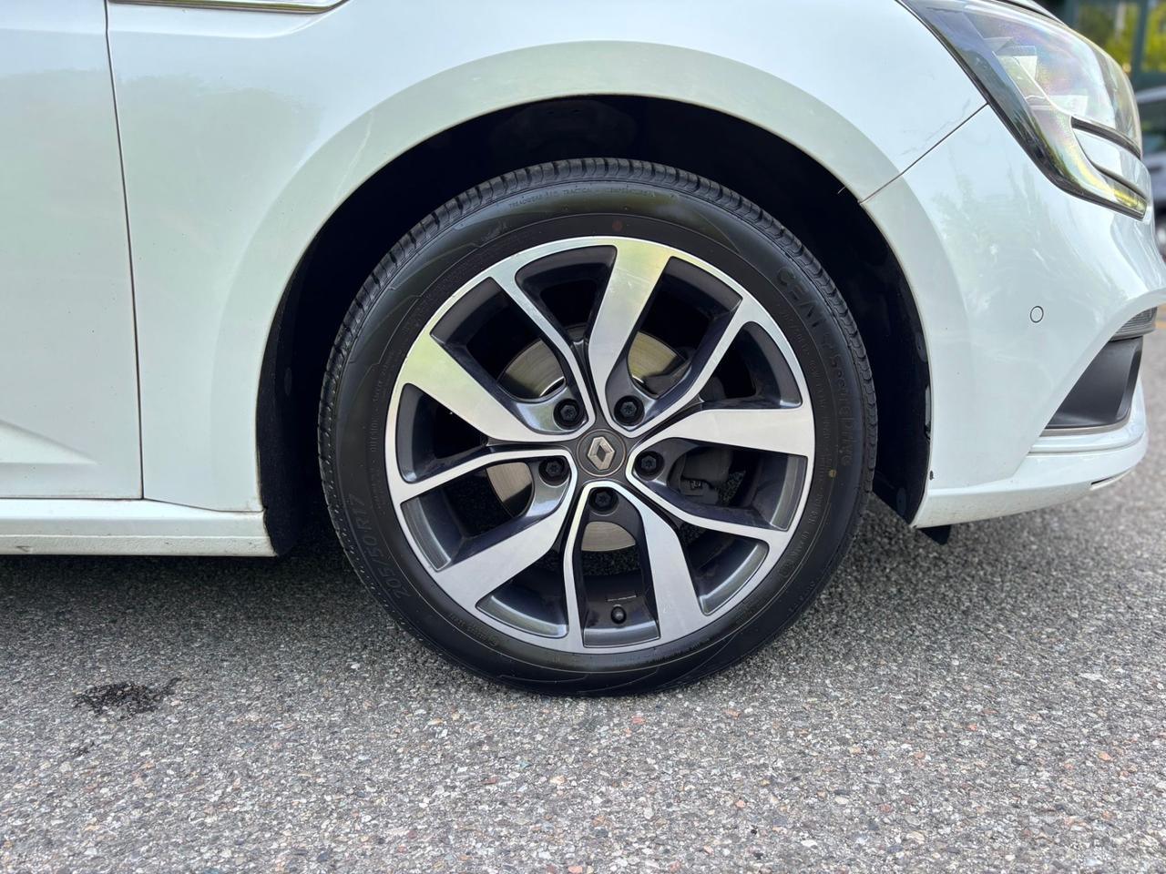 Renault Mégane dCi 8V 110 CV Energy Bose”CAR PLAY”