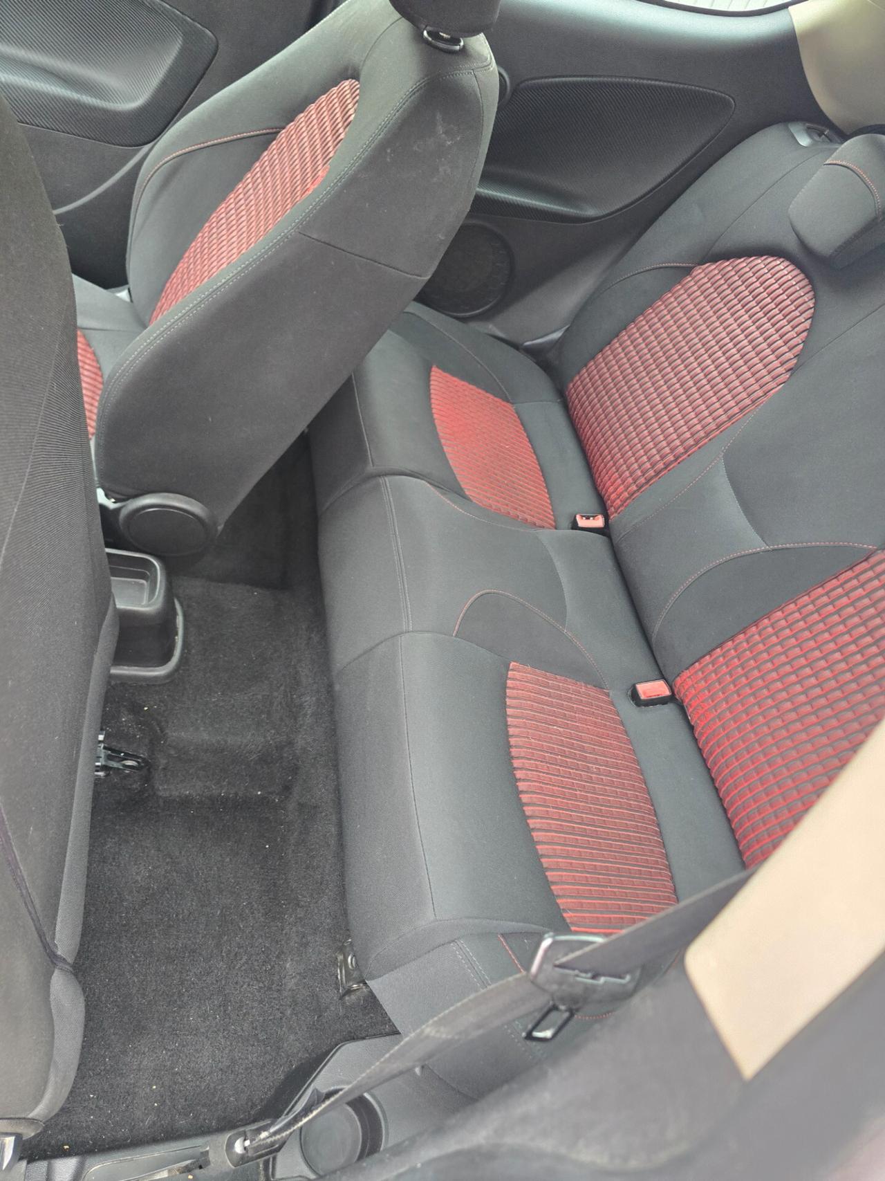 Alfa Romeo MiTo 1.4 T 120 CV GPL Distinctive Sport Pack