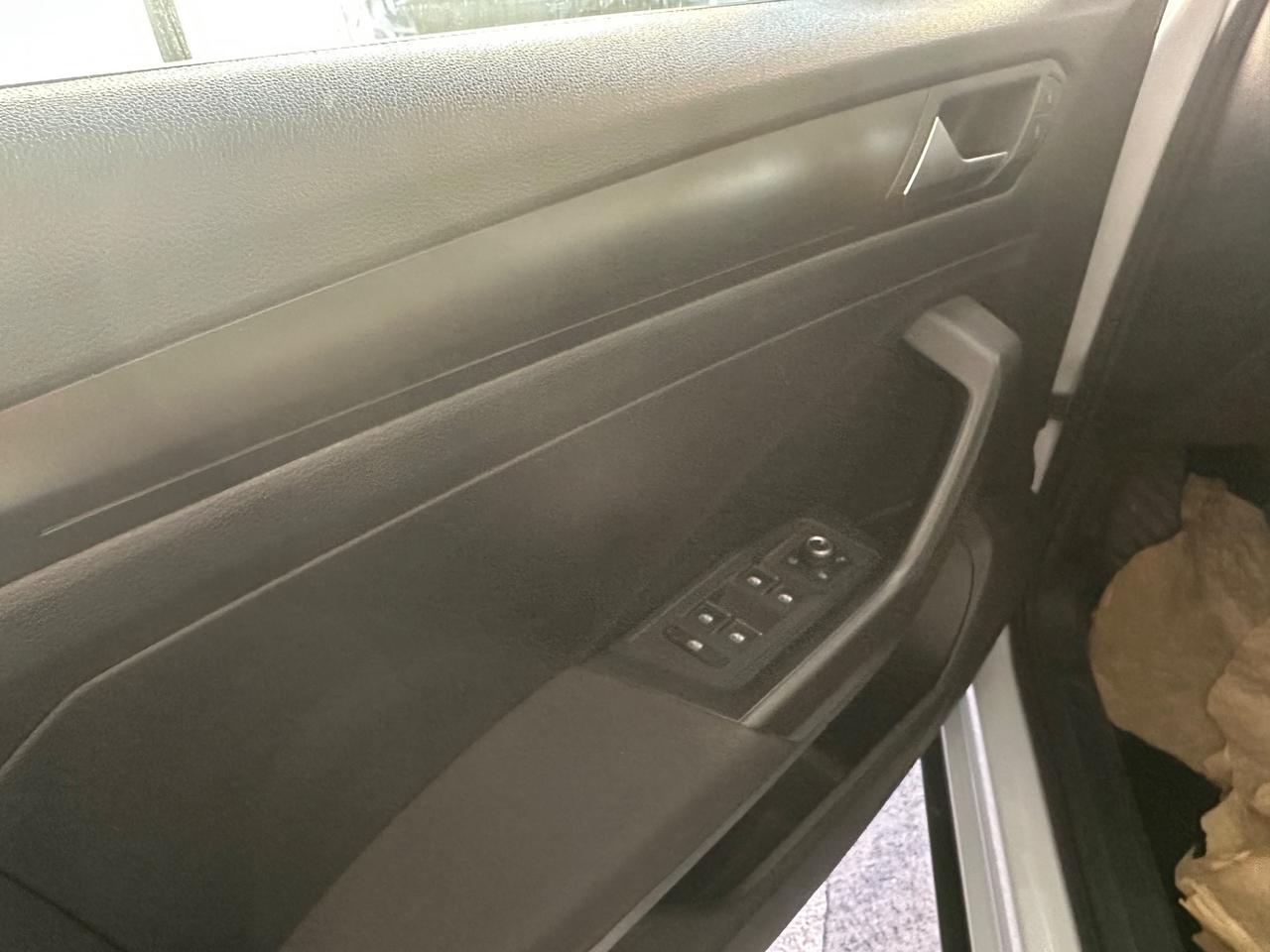 Volkswagen T-Roc 1.6 TDI SCR Advanced BlueMotion Technology