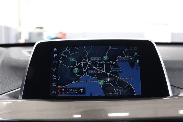 BMW X1 sDrive18d xLine AUTO