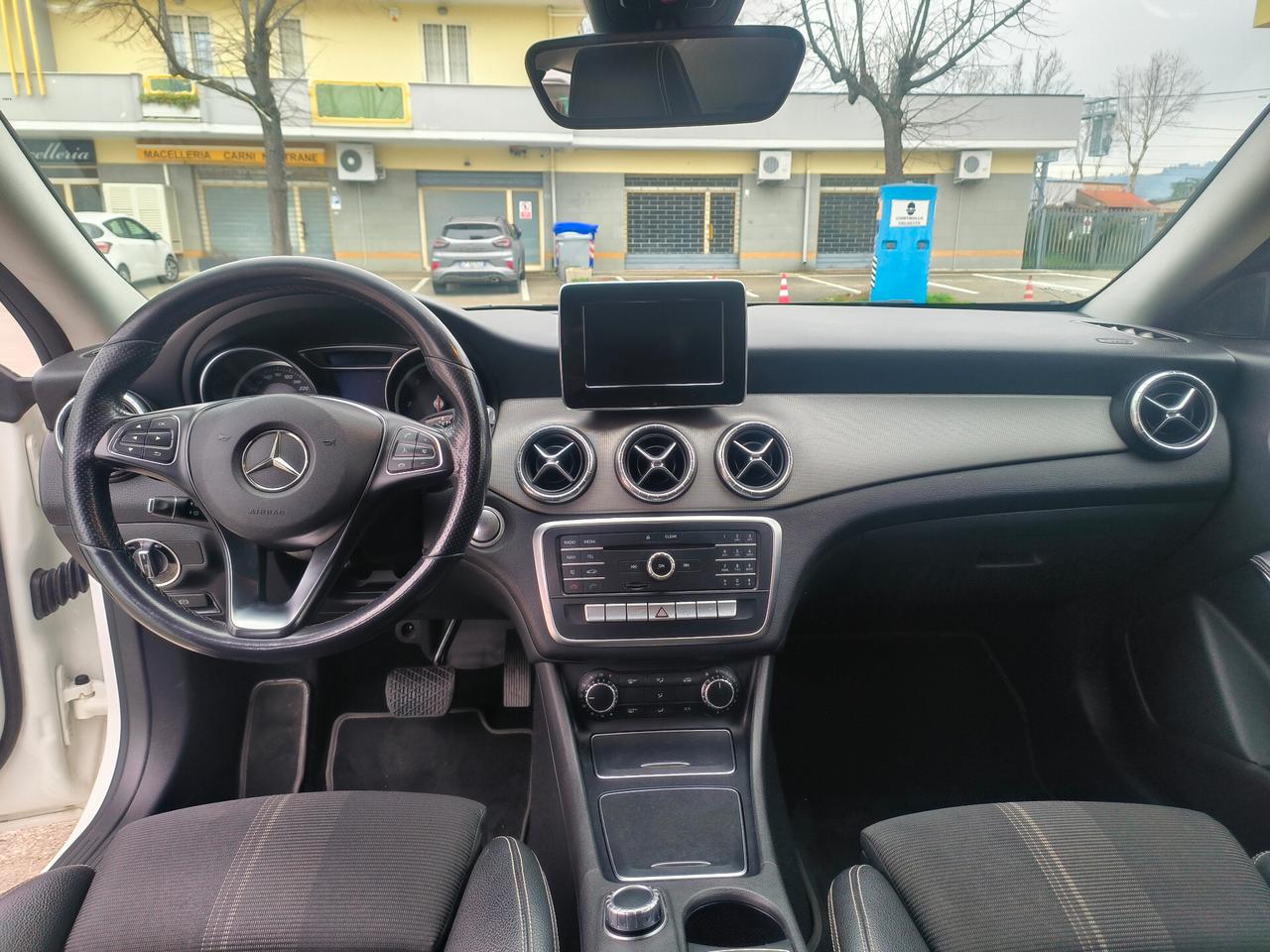 Mercedes-benz CLA 200 CLA 200 d S.W. Automatic Sport