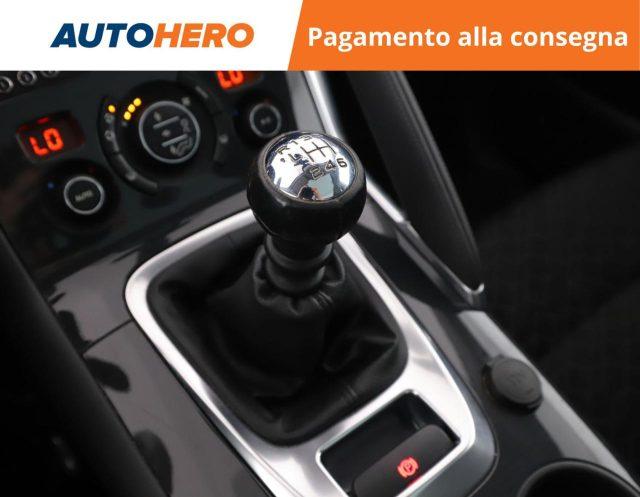 PEUGEOT 3008 1.6 HDi 115CV Allure