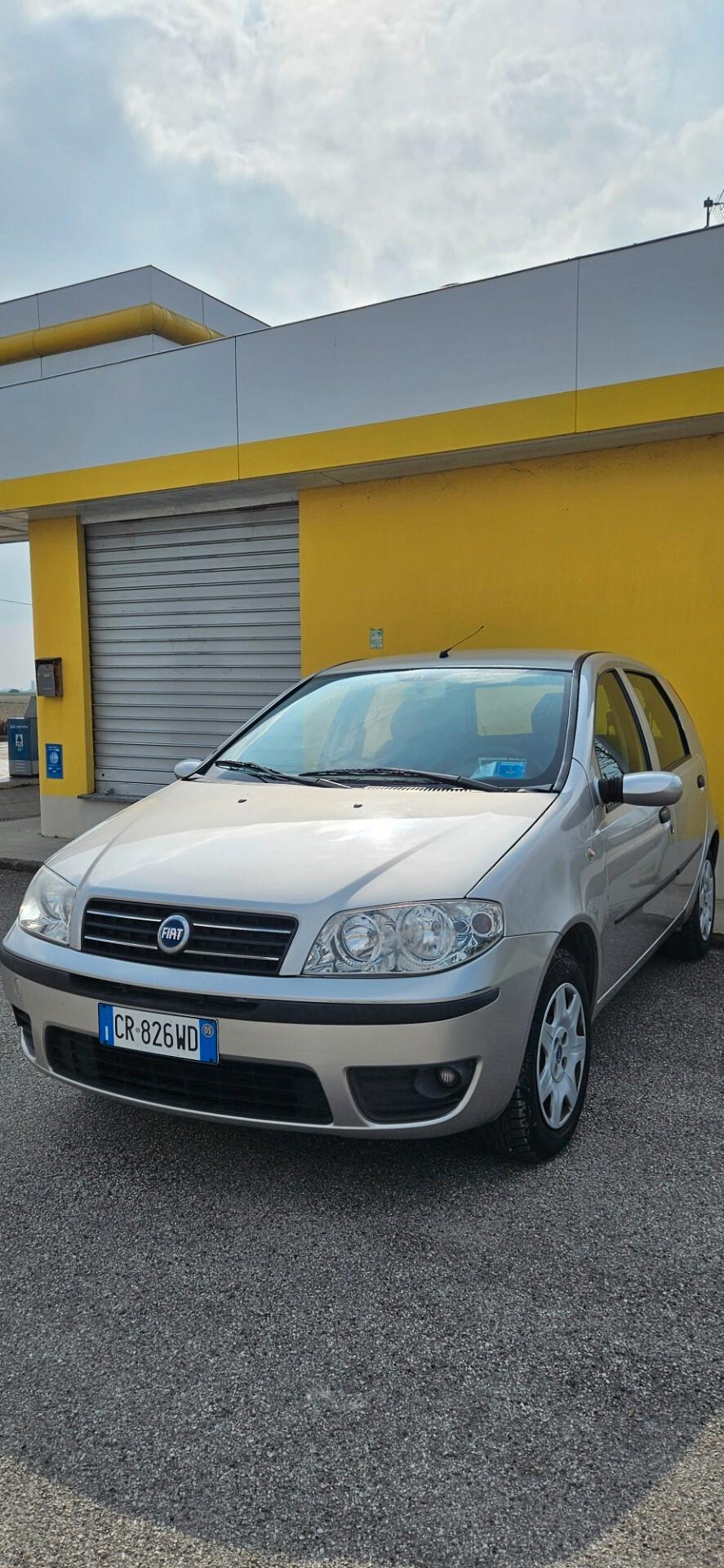 Fiat Punto 1.2i cat 5 porte EL