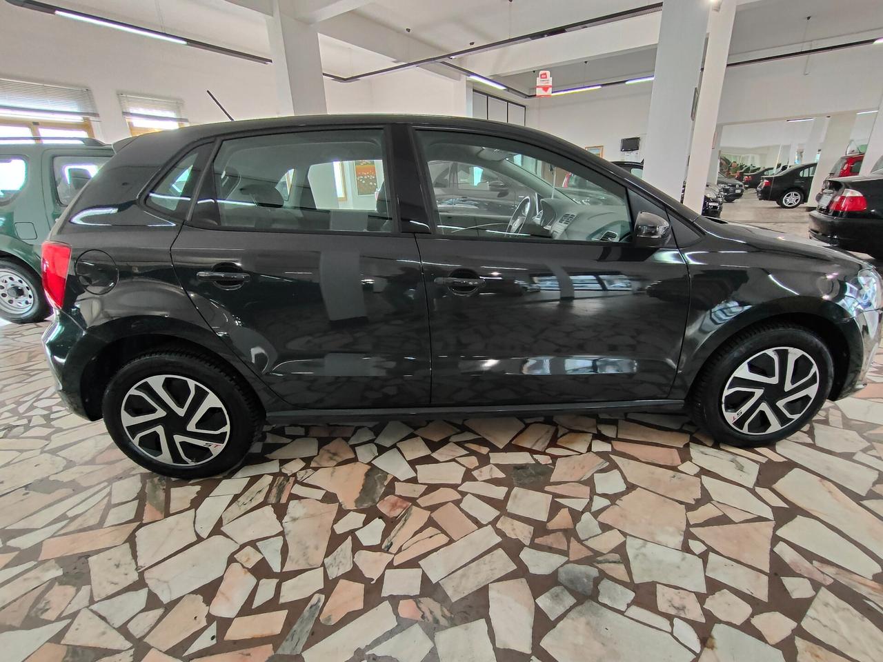 Volkswagen Polo 1.0 MPI 5p. Trendline