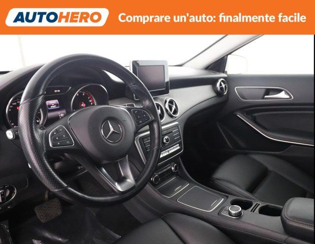 MERCEDES-BENZ GLA 180 Sport