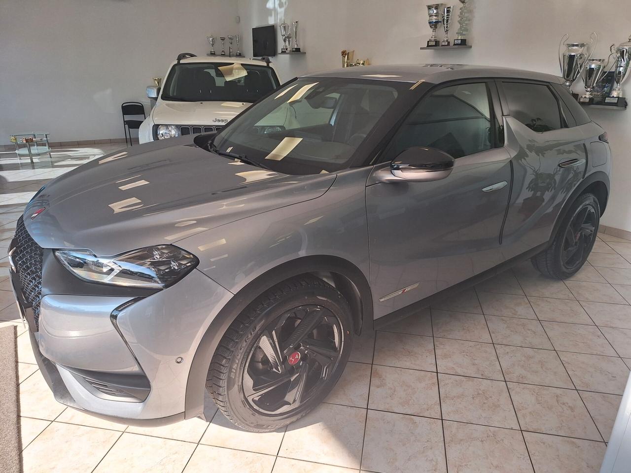 Ds DS3 3 Crossback BlueHDi 130 aut. Performance Line