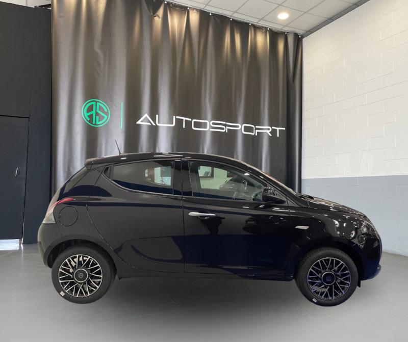 Lancia Ypsilon 1.0 FireFly 5 porte S&S Hybrid Platino