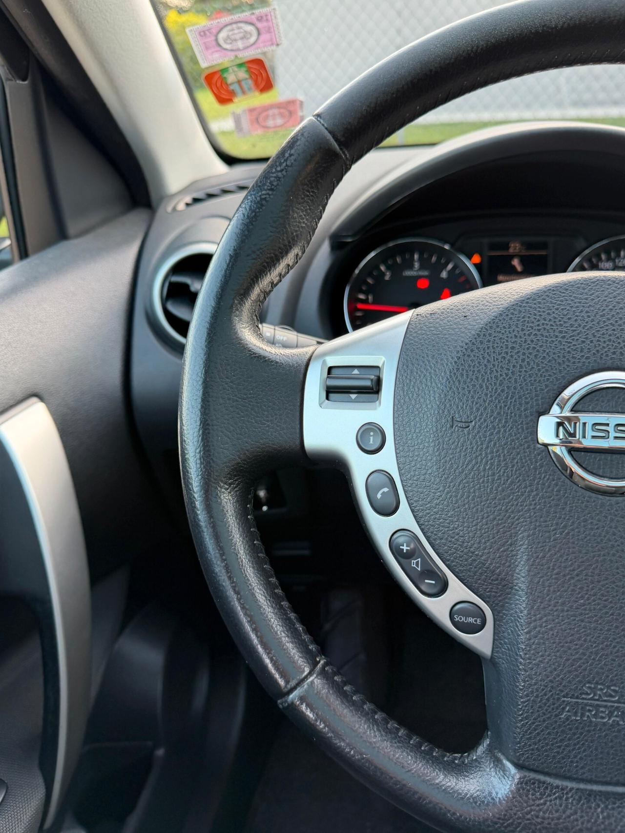 Nissan Qashqai 2.0 dCi DPF 4x4WD aut. Tekna