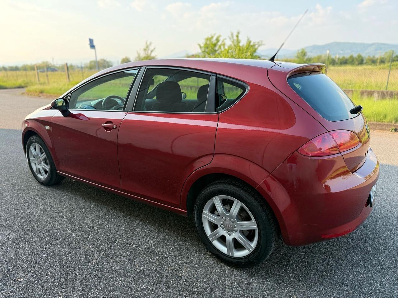 Seat Leon 1.6 Benzina 105cv NEOPATENTATI 2007