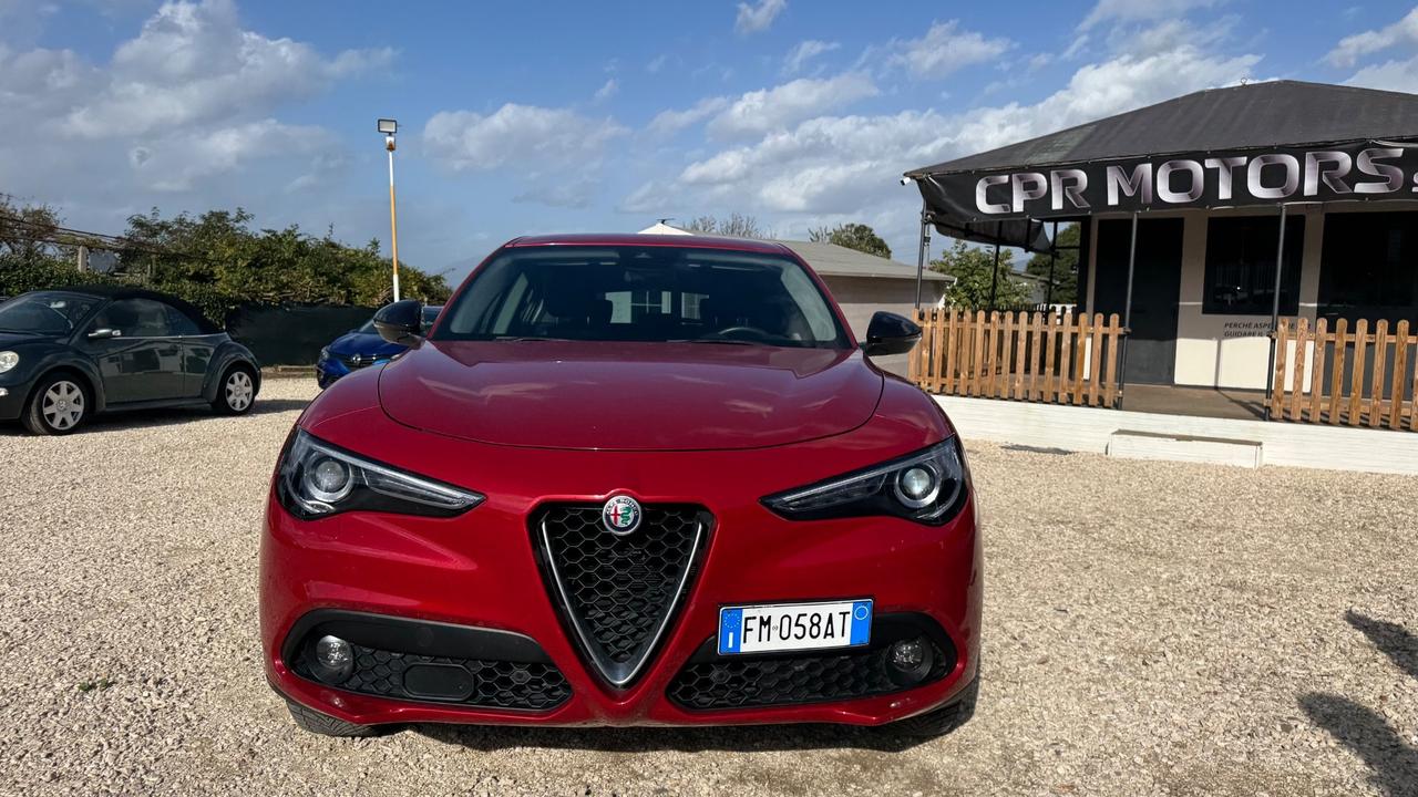 Alfa Romeo Stelvio 2.2 Turbodiesel 210 CV AT8 Q4 Super